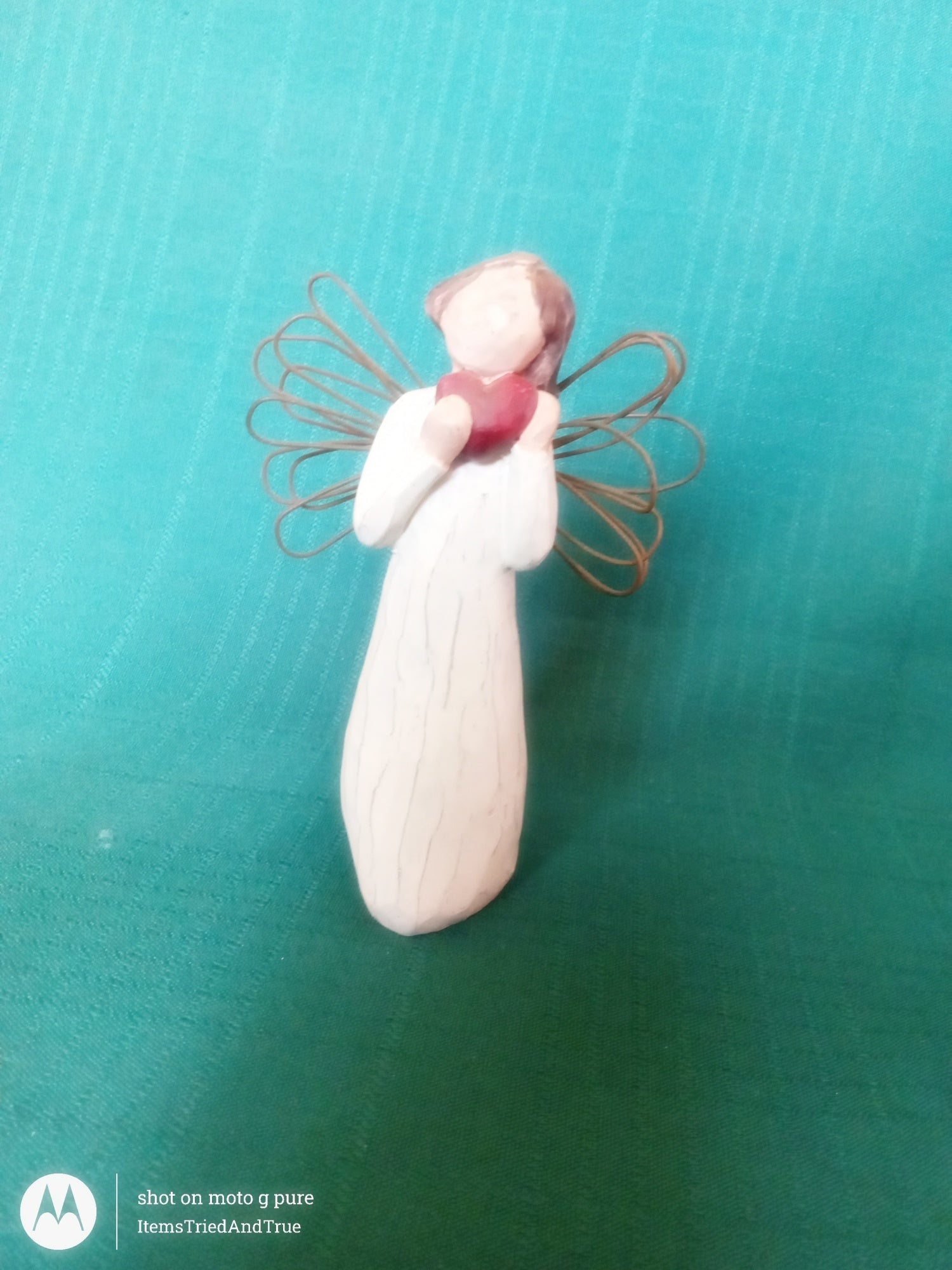 Willow Tree “Angel of the Heart” Figurine – Susan Lordi 2000 DEMDACO Collectible