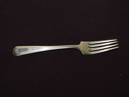 Wm. Rogers & Son AA LaFrance (1920) fork VGU