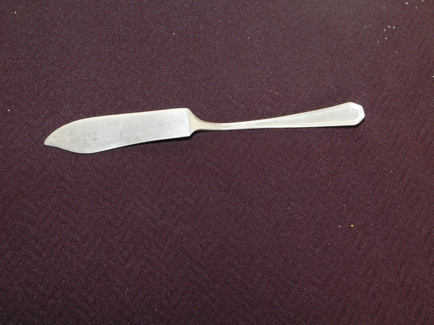 Wm. Rogers & Son AA LaFrance (1920) flat handle master butter knife VGU