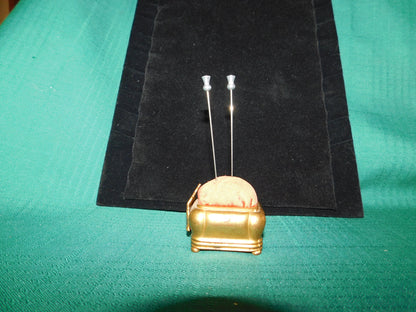 Vintage silver tone (pewter) hatpin VGU