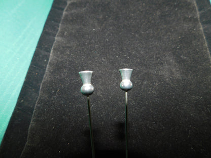 Vintage silver tone (pewter) hatpin VGU