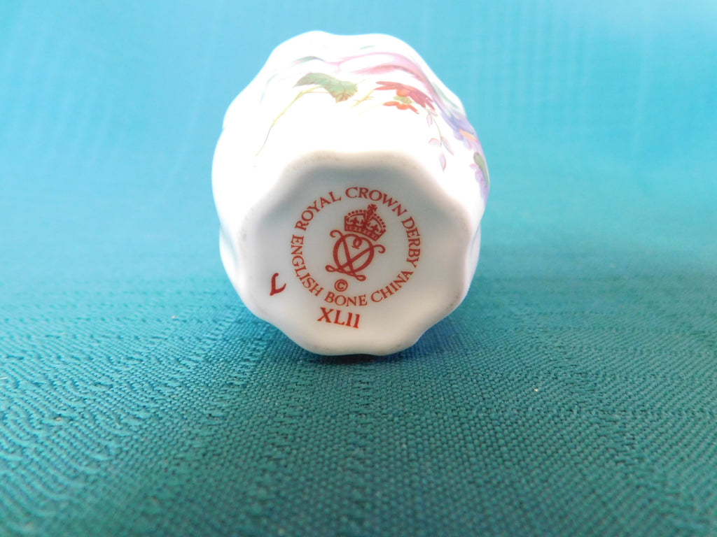 Royal Crown Derby single egg cup Derby Posies (2003) near mint condition