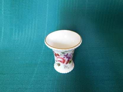 Royal Crown Derby 2 inch mini bud vase Derby Posies (2003) near mint condition
