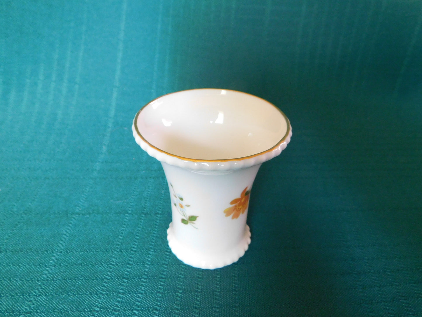 Royal Crown Derby 2 inch mini bud vase Derby Posies (2003) near mint condition