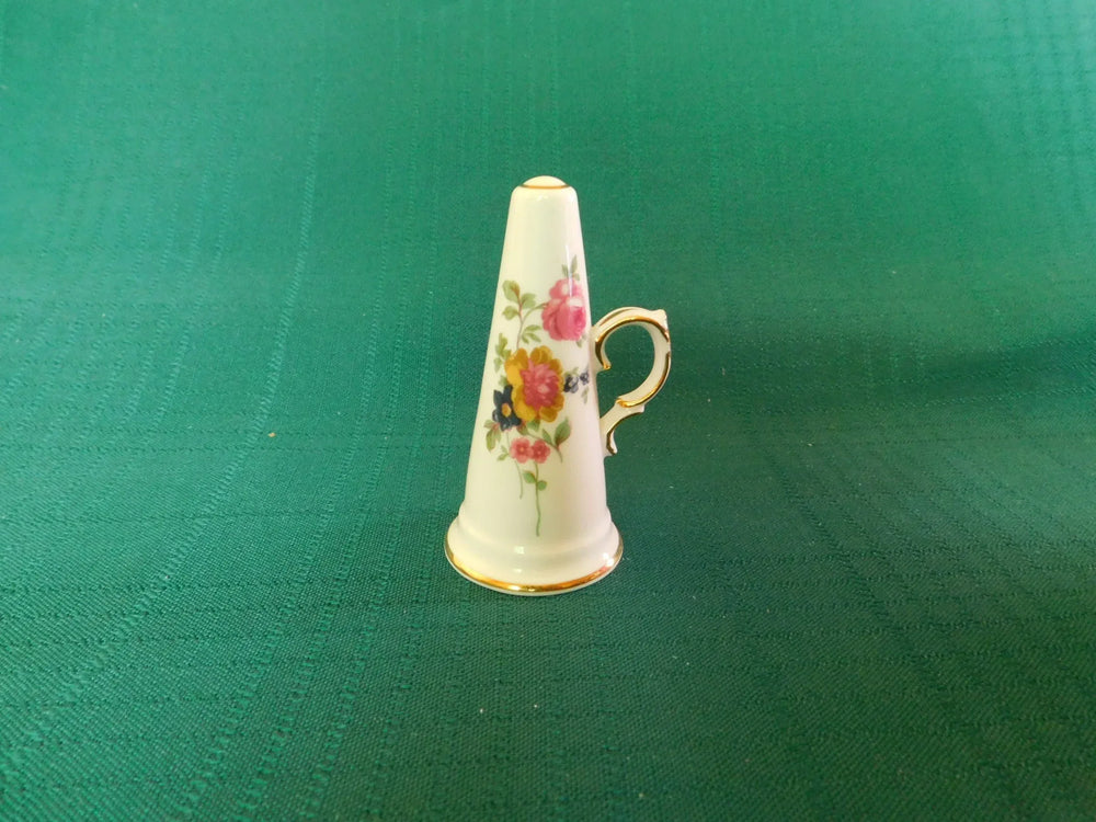 Miniature Porcelain Horn ƒ?? Hand-Painted Floral Accent with Gold Trim near mint