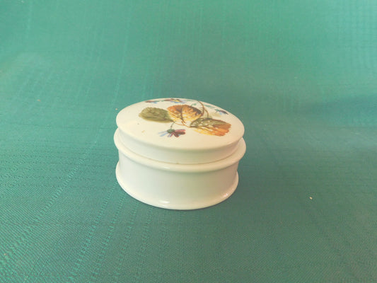 Vintage Porcelain Trinket Box with Autumn Floral Design – Hand-Painted Keepsake Container