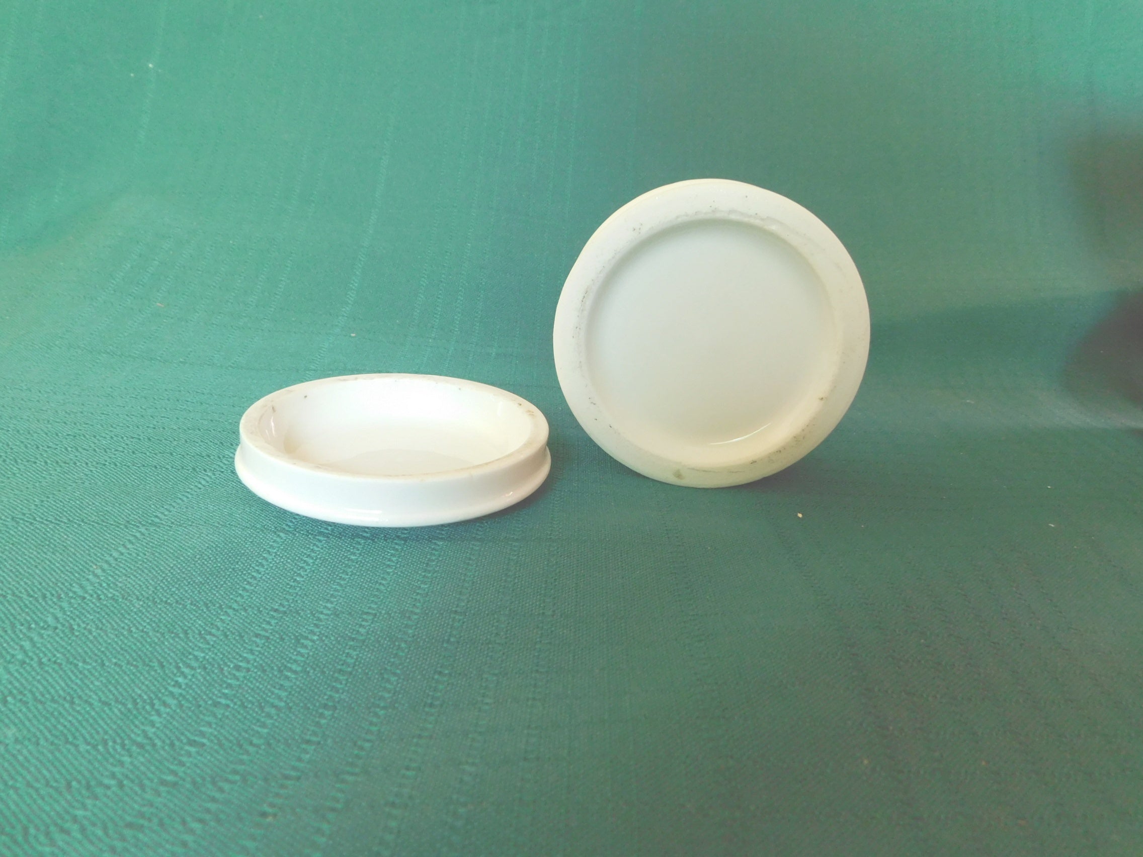 Vintage Porcelain Trinket Box with Autumn Floral Design – Hand-Painted Keepsake Container