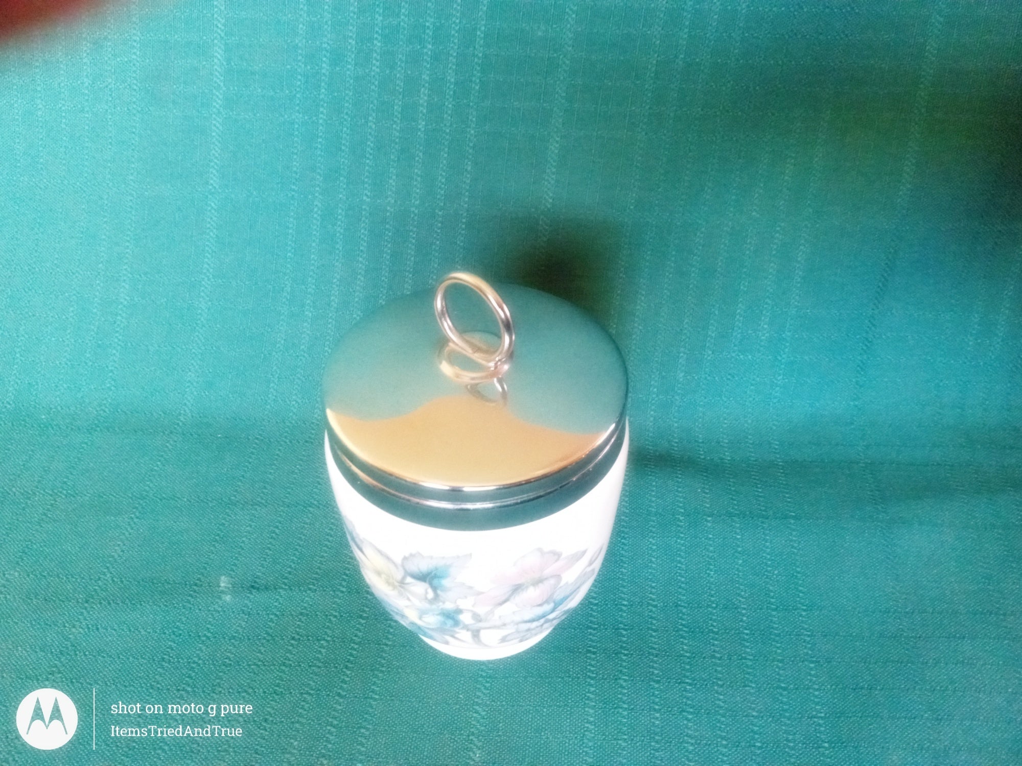 Royal Worcester Lidded Floral Coddler – Vintage England Porcelain Coddler