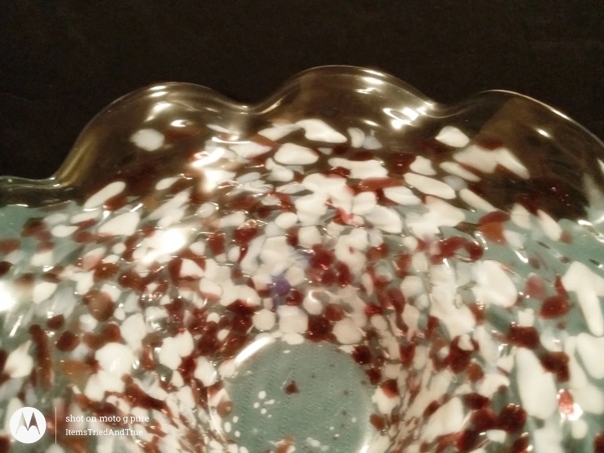 Hand‑Blown Speckled Art Glass Bowl with Ruffled Edge