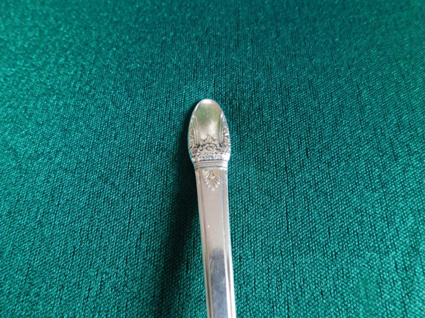 1847 Rogers Bros. First Love (1937) fork (7 inch) VGU