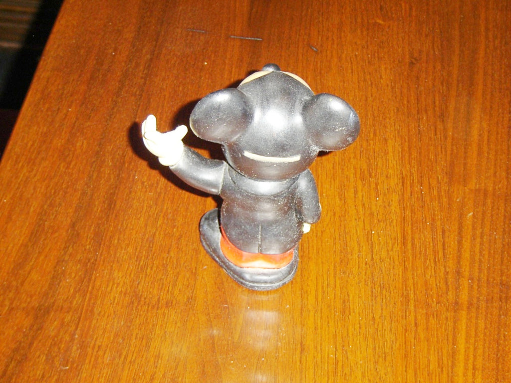 Mickey Mouse coin bank VGU