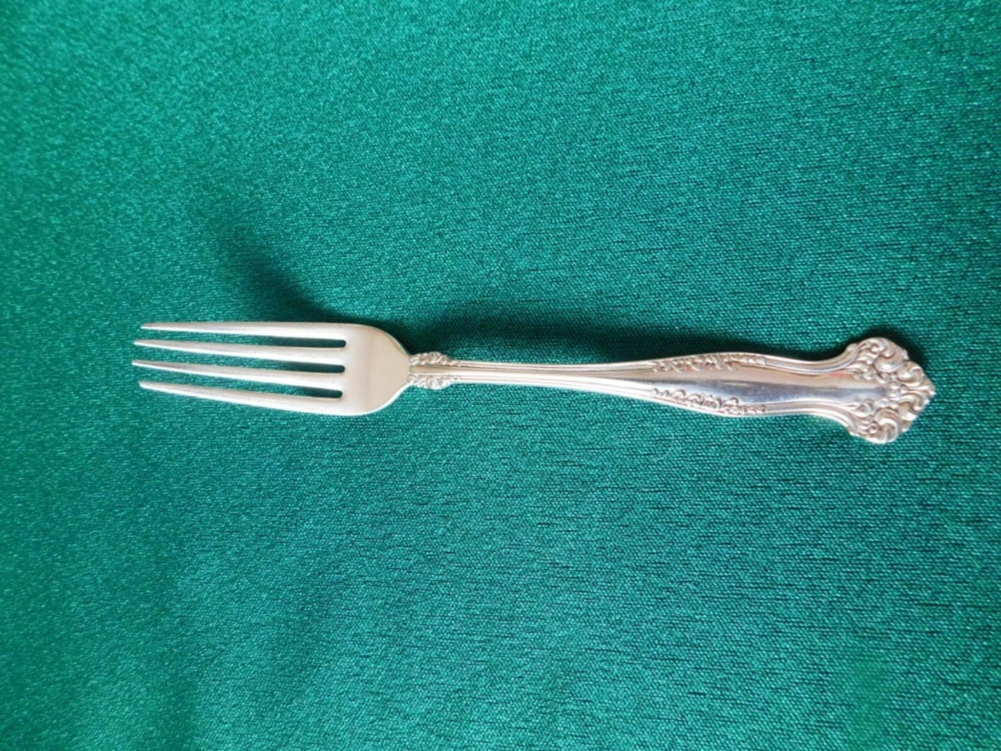 1847 Rogers Avon (1901) silverplate flatware