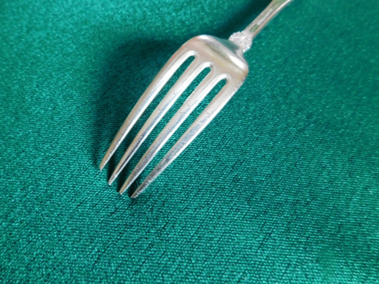 1847 Rogers Bros A1 Avon (1901) fork