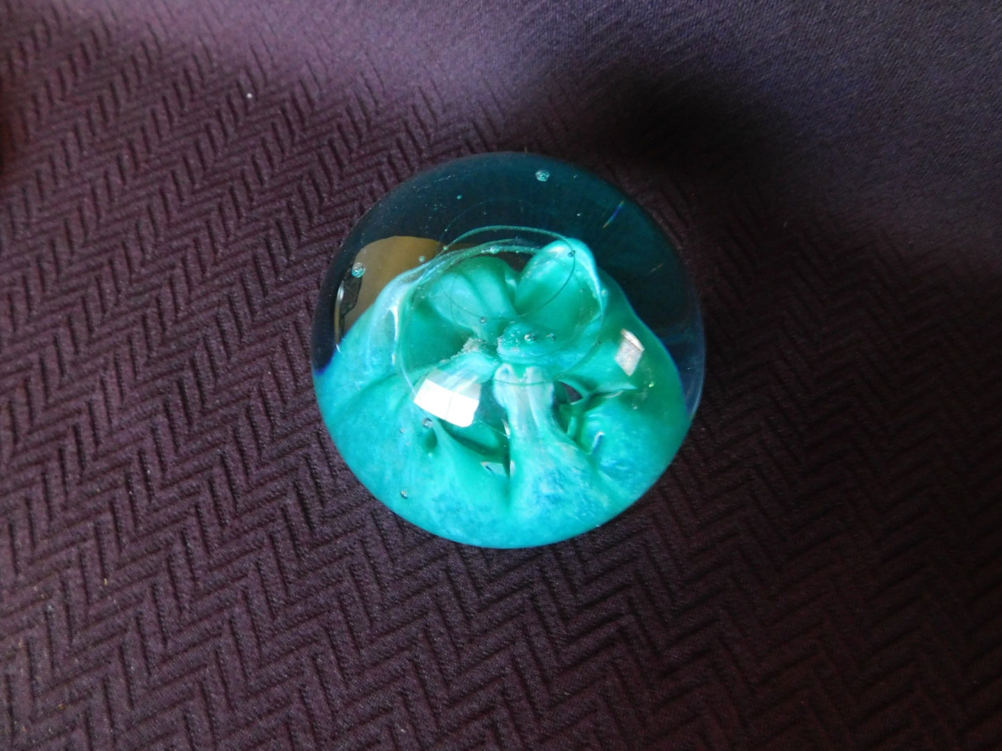 Caithness Scotland Seafoam paperweight mint condition