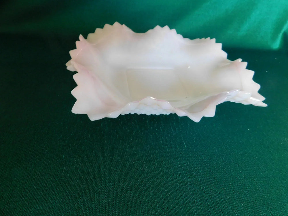 Light pink diamond art glass candy dish