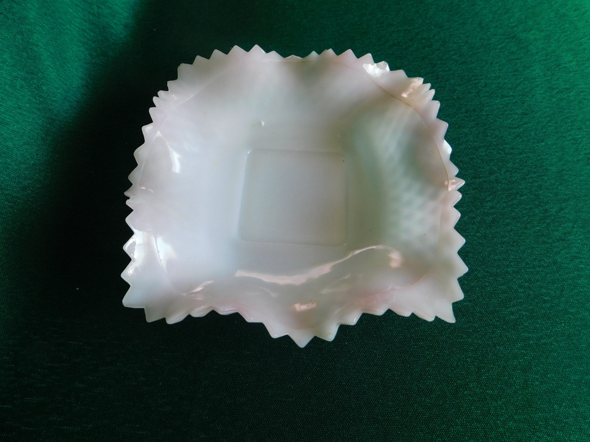 Light pink diamond art glass candy dish - Items Tried And True