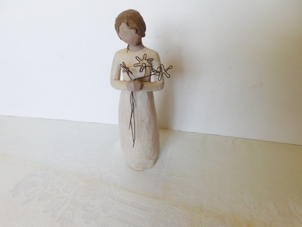 Willow Tree Susan Lordi Grateful figurine near mint condition