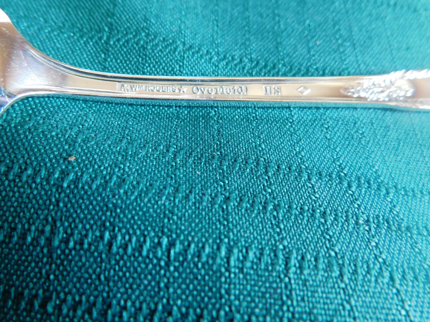 Wm. Rogers Treasure (1940) teaspoon VGU