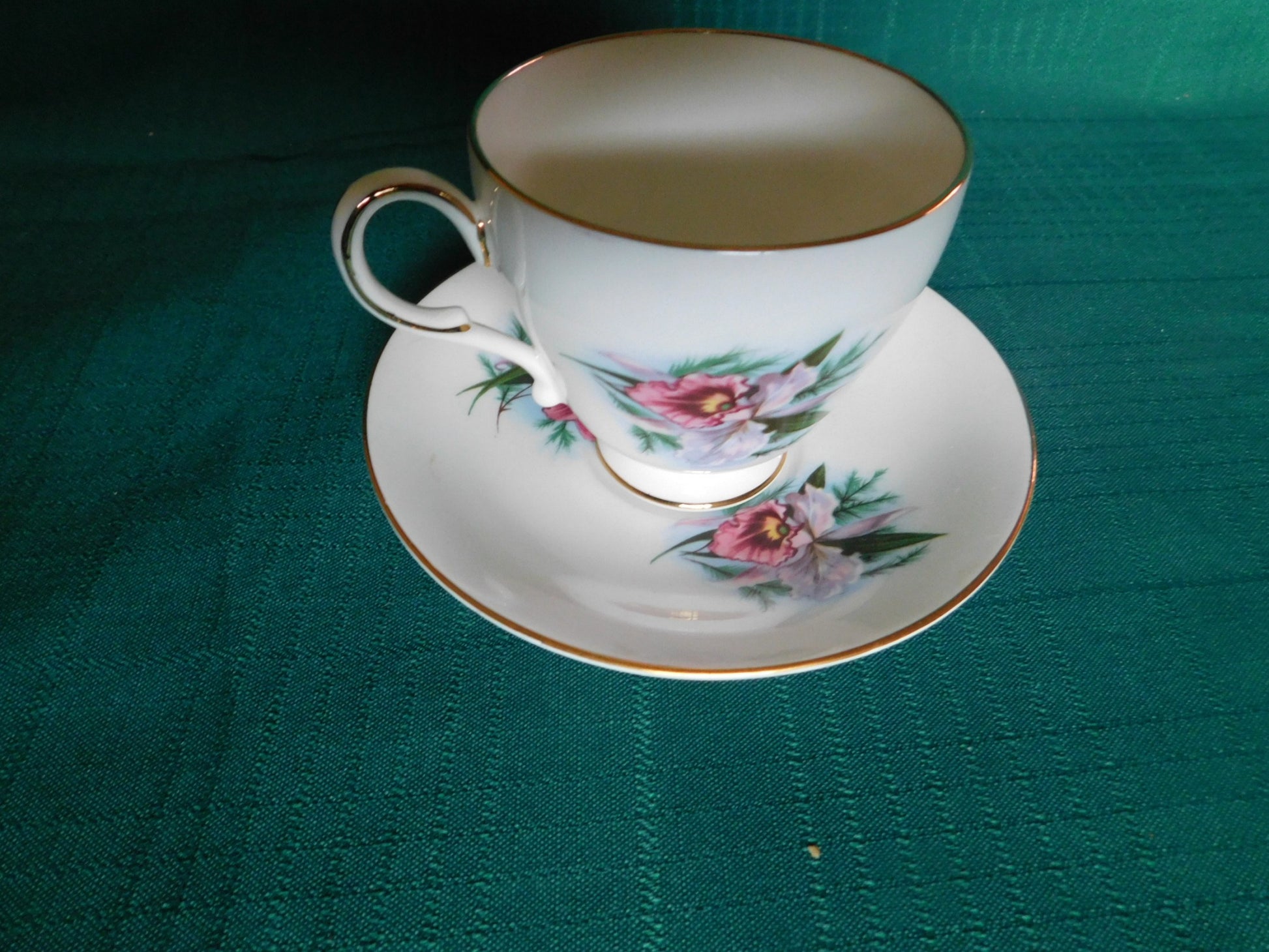 Roslyn pink purple flower cup saucer VGU - Items Tried And True