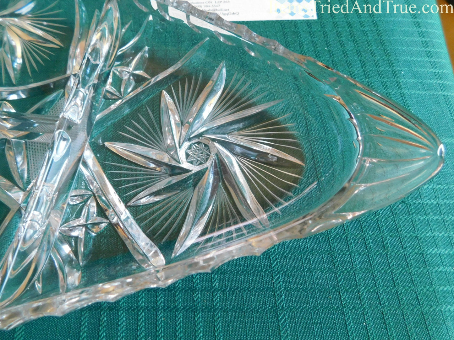 Pinwheel crystal divided heart shape handled condiment dish