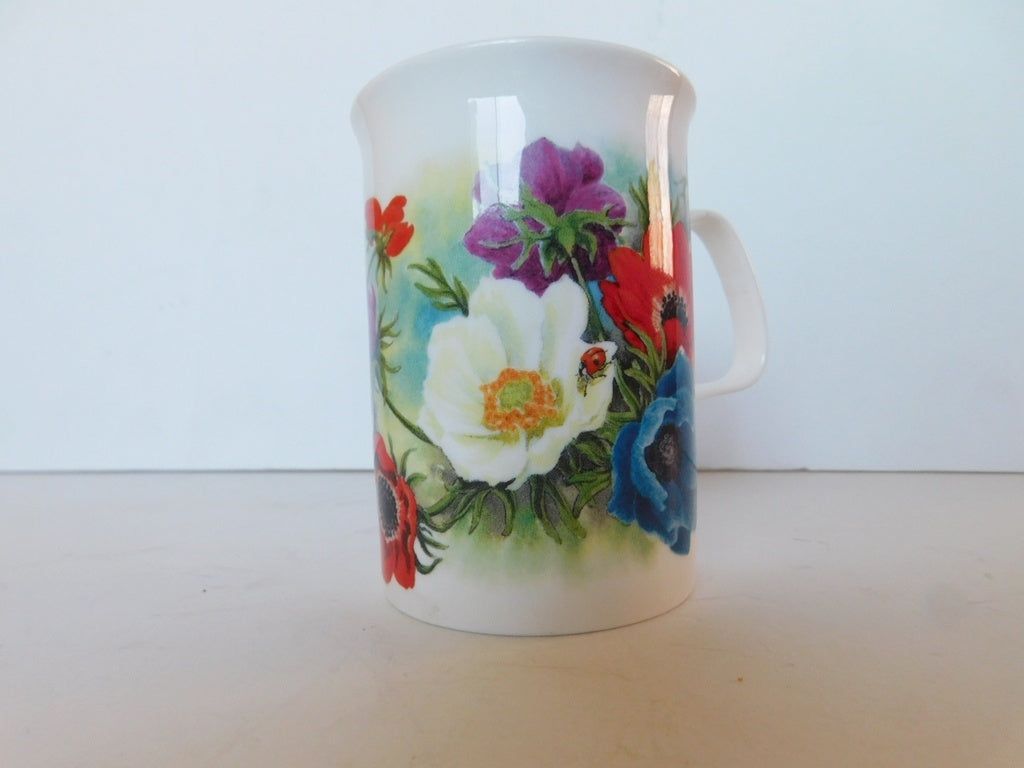 Royal Kirkham Spring Flowers (1992) mug near mint condition