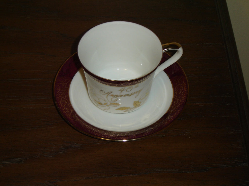 Giftcraft 40th Anniversary gold burgundy cup and saucer mint condition