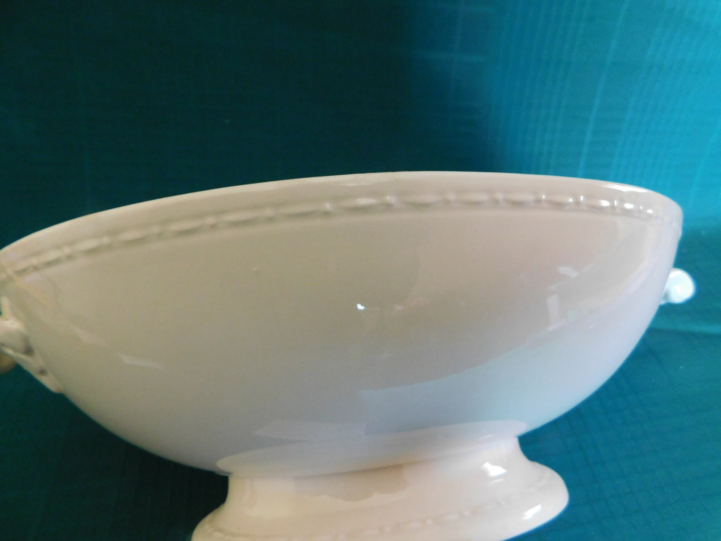 Homer Laughlin China (1950) Eggshell Georgian oval vegetable no lid VGU