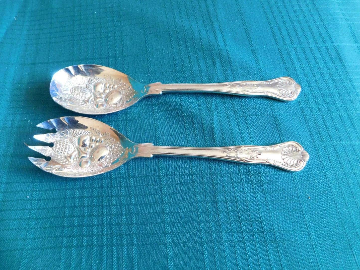 Silverplate Italy 2 piece salad set VGU