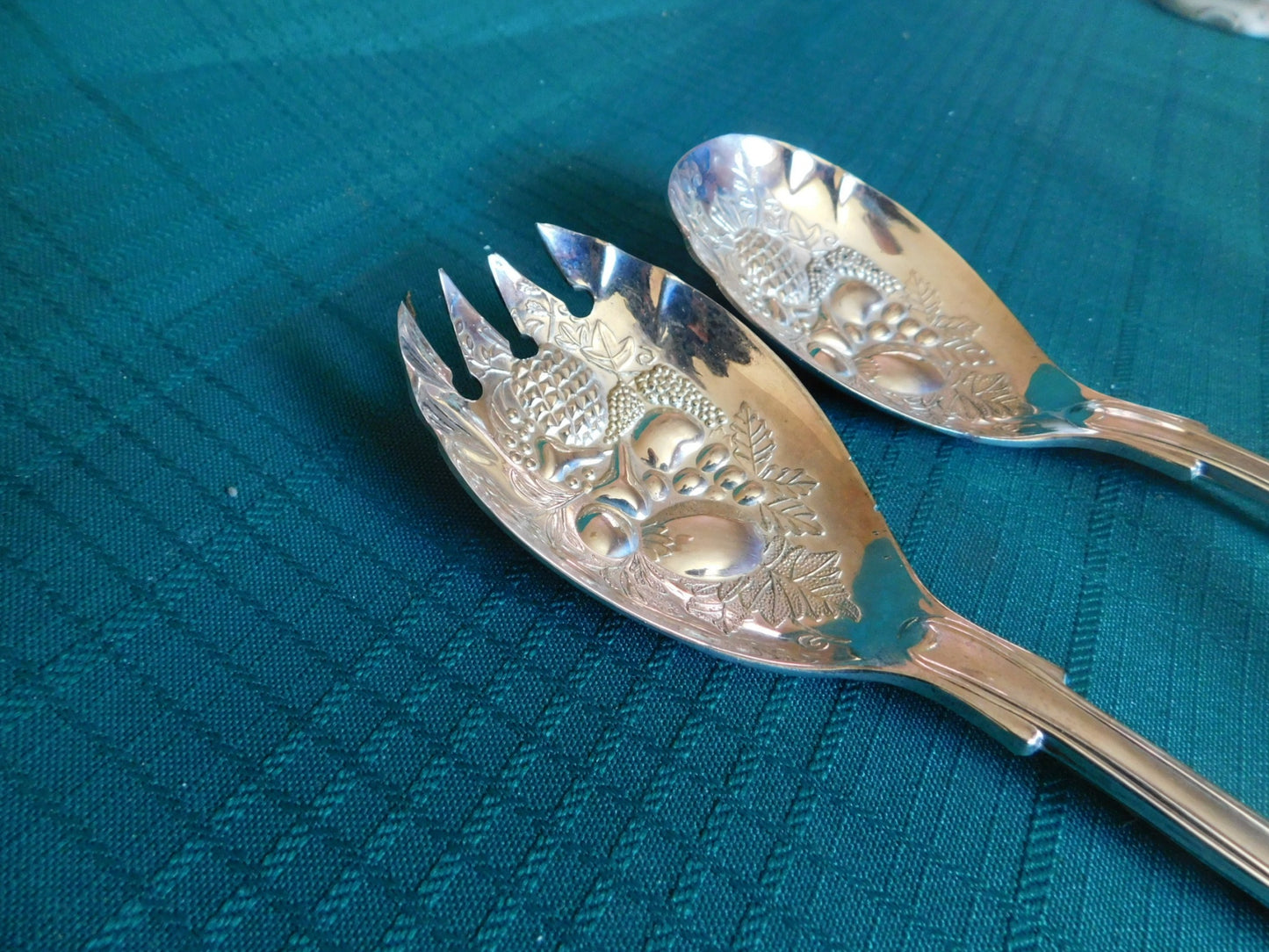 Silverplate Italy 2 piece salad set VGU