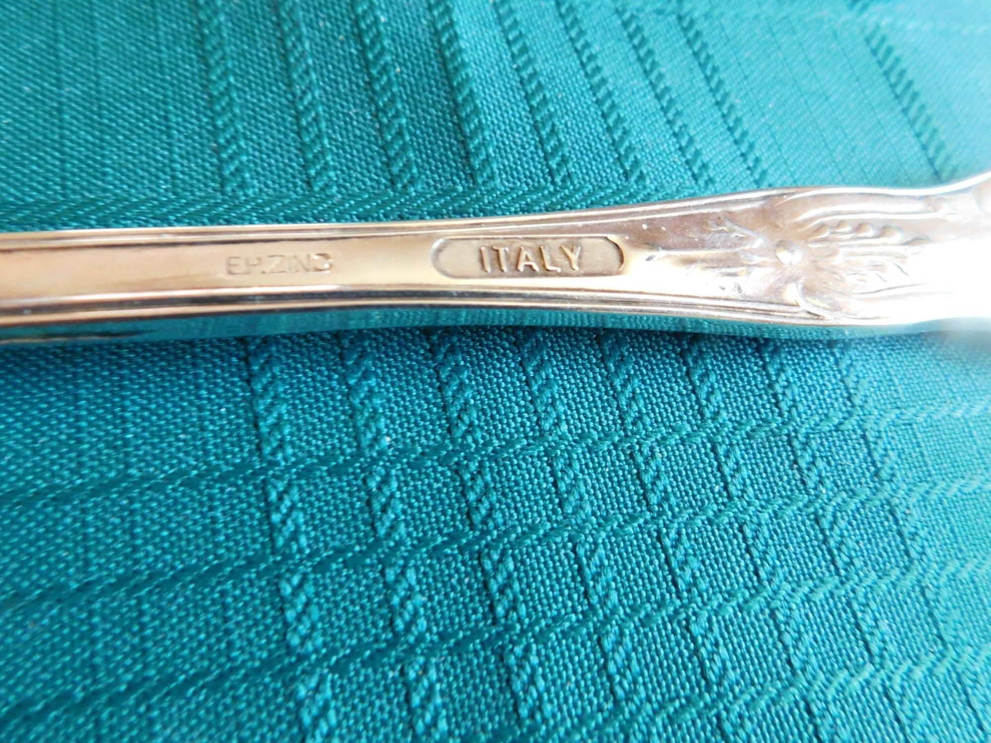 Silverplate Italy 2 piece salad set VGU