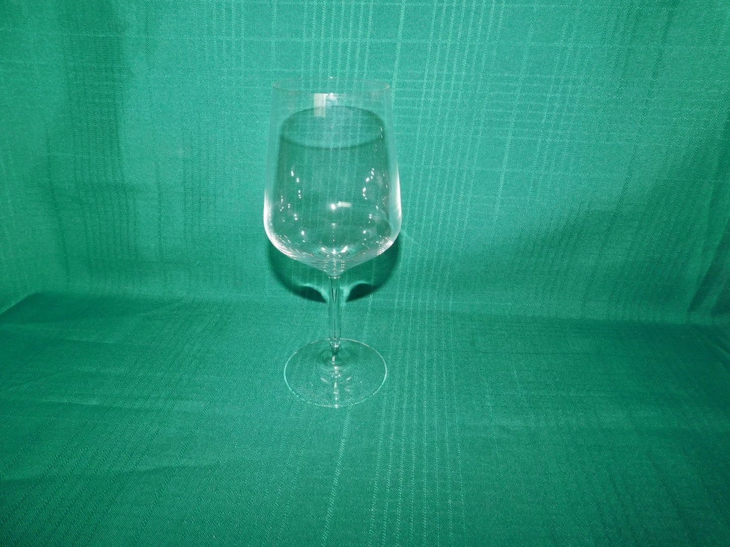 Spiegelau crystal Bordeaux wine clear plain stemware glass near mint condition