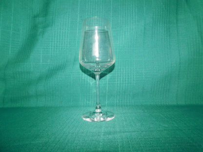 Spiegelau crystal red wine clear plain stemware glass near mint condition