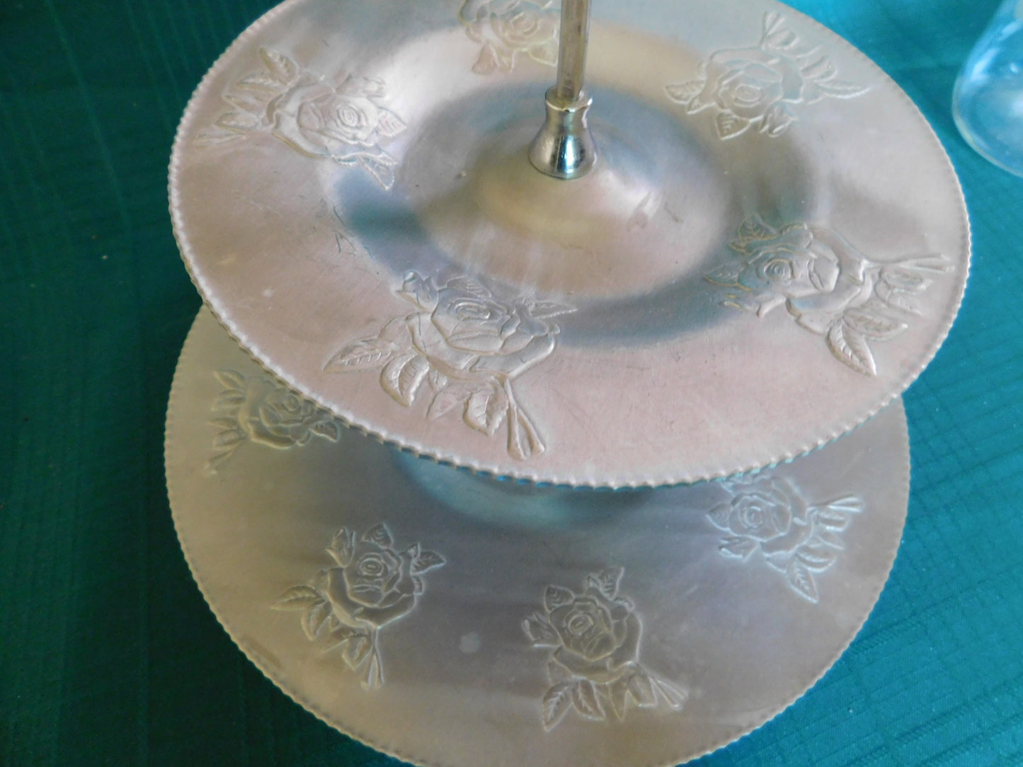 Vintage aluminum 2 tier cake stand round Rose pattern VGU