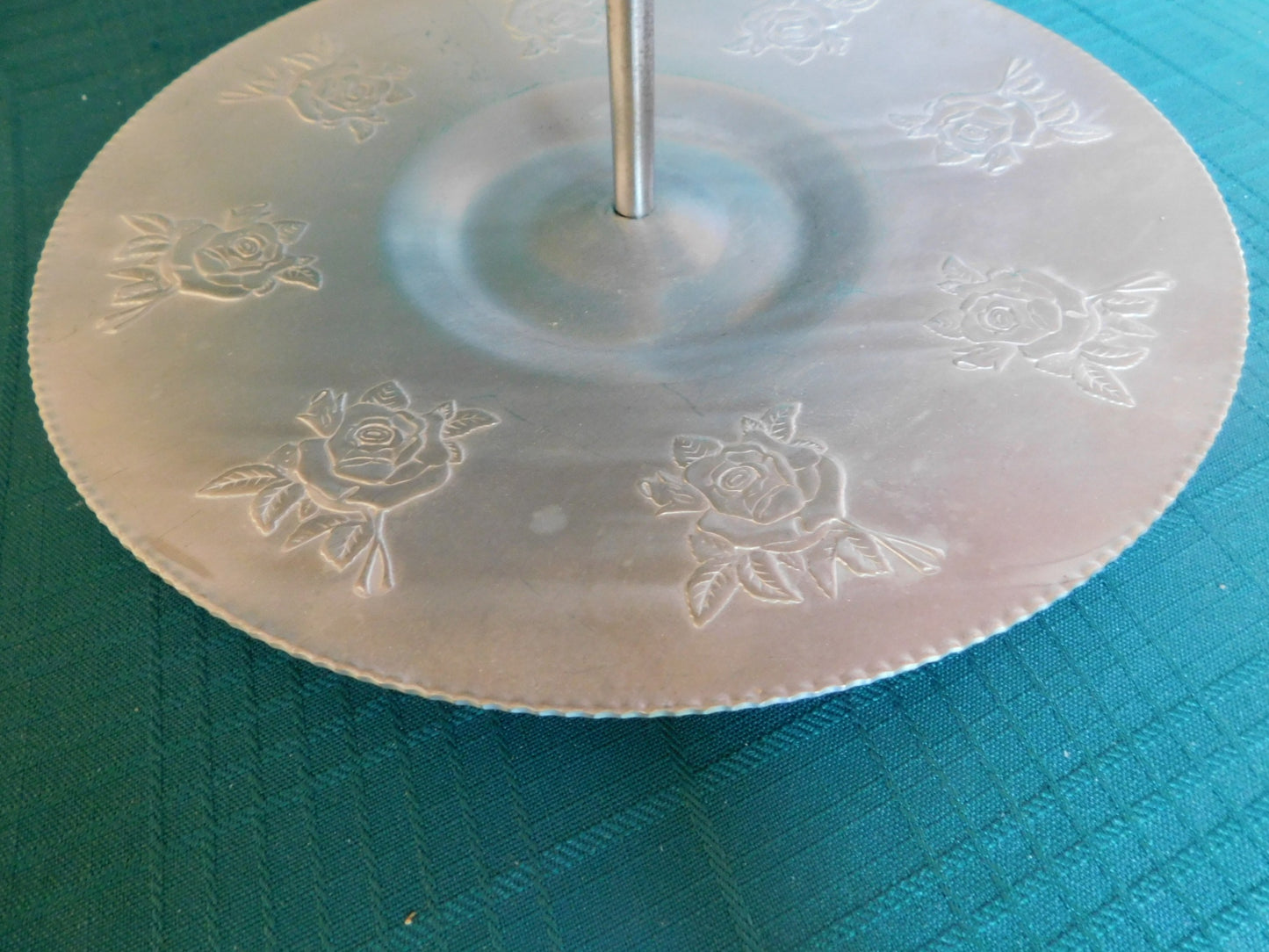 Vintage aluminum 2 tier cake stand round Rose pattern VGU