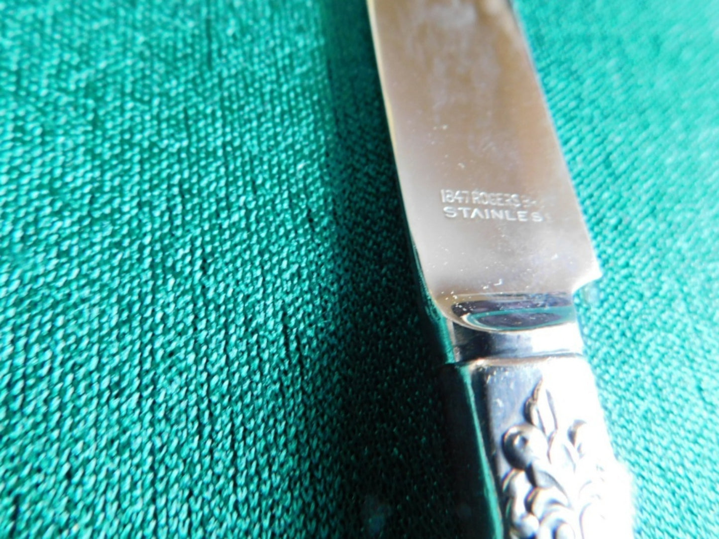 1847 Rogers Bros. Adoration (1930) New French Hollow knife VGU