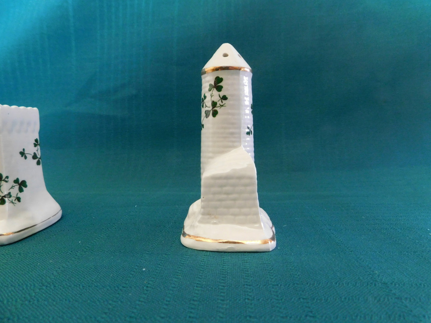 Carrigaline Shamrock figural salt and pepper set near mint condition