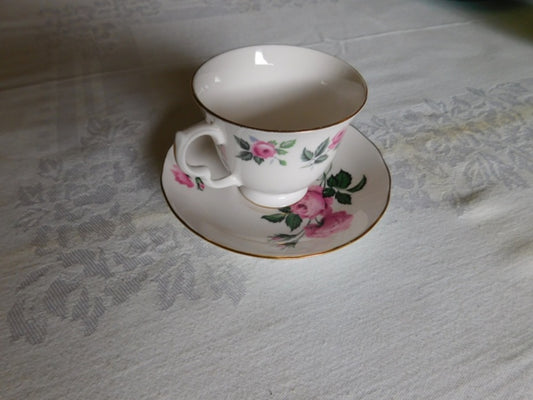 Queen Anne 8343 pink Rose cup and saucer near mint condition - Items Tried And True
