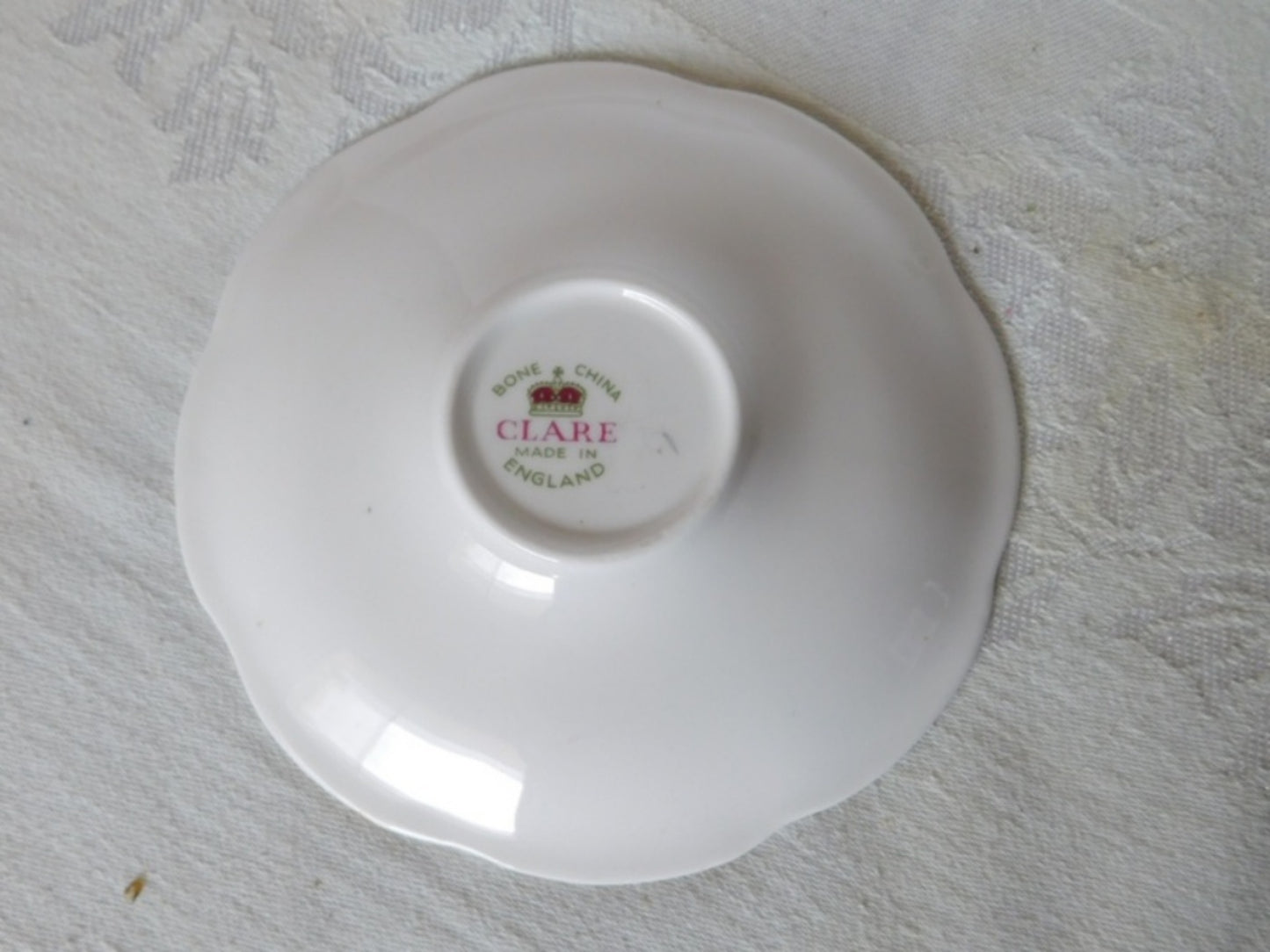 Clare pink blue purple saucer VGU