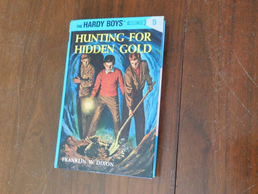 Hardy Boys hardcover book Hunting for Hidden Gold Flashlight Edition No 5 NMC