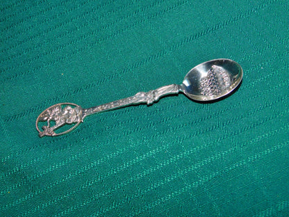 Easter 1988 commemorative silverplate souvenir collector spoon VGU