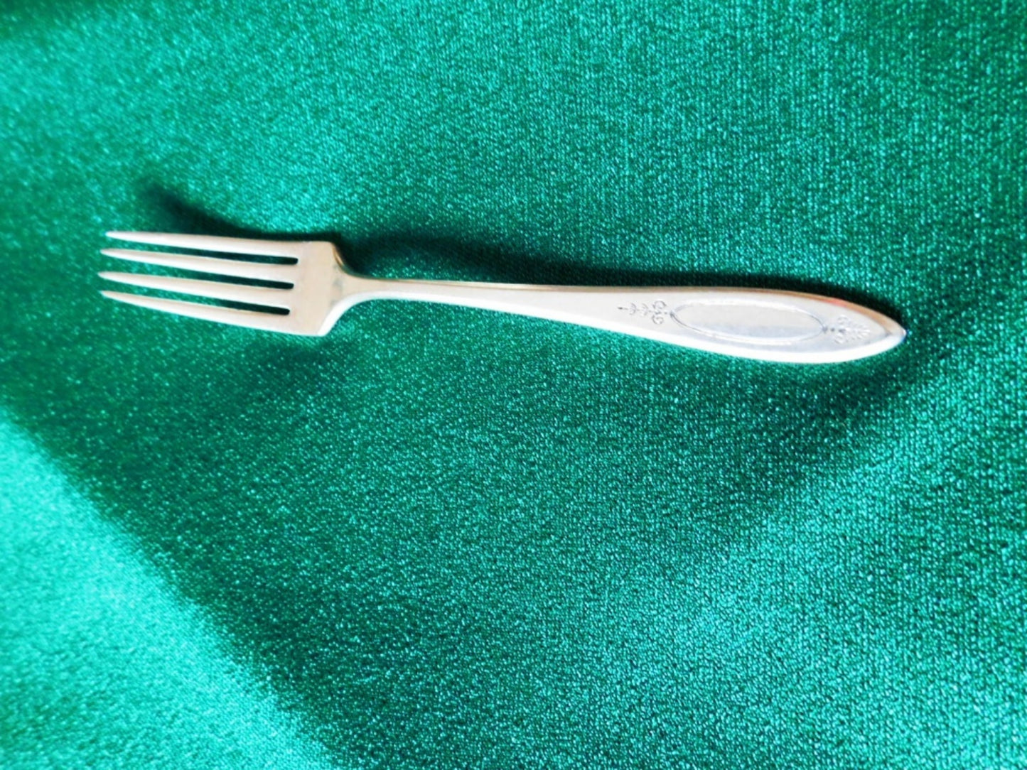 Community Plate Adam (1917) youth fork VGU