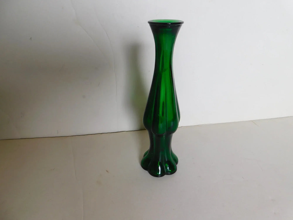 Avon green bud or stem glass vase