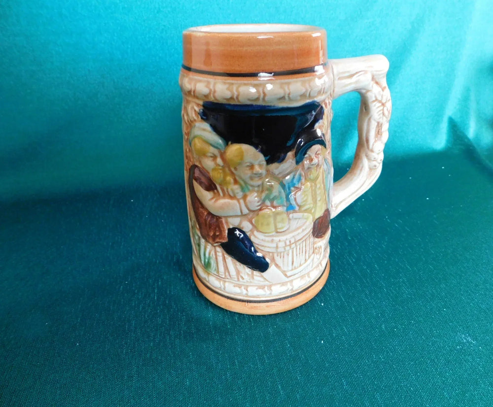 Ceramic Beer Stein ƒ?? Three Men Scene ƒ?? Vintage Tavern Mug