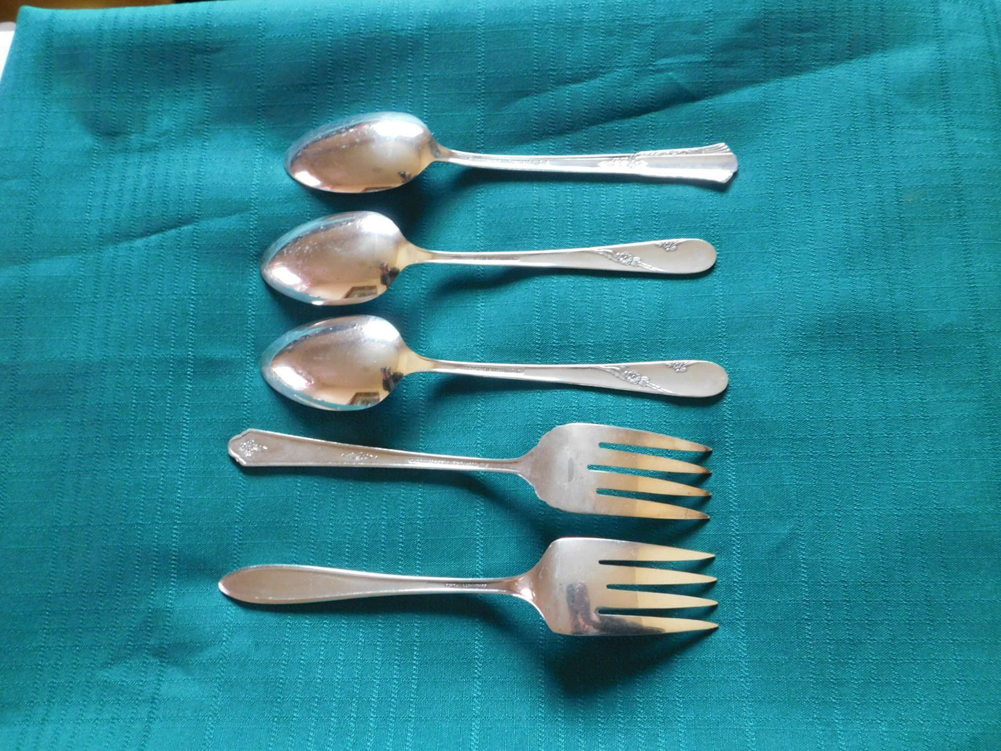 Mixed 5 piece lot of silverplate serving items for repurpose or reuse