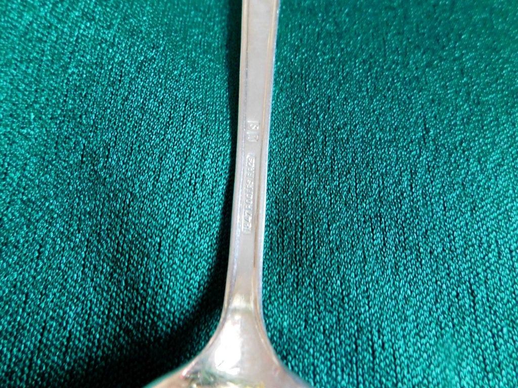 1847 Rogers Bros. First Love (1937) place oval soup spoon VGU - Items Tried And True