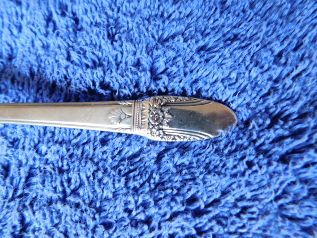 1847 Rogers Bros. First Love (1937) sugar spoon VGU - Items Tried And True