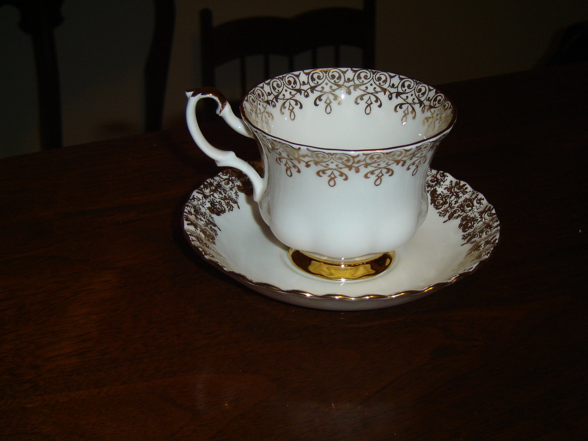 Royal Albert gold anniversary cup and saucer VGU - Items Tried And True