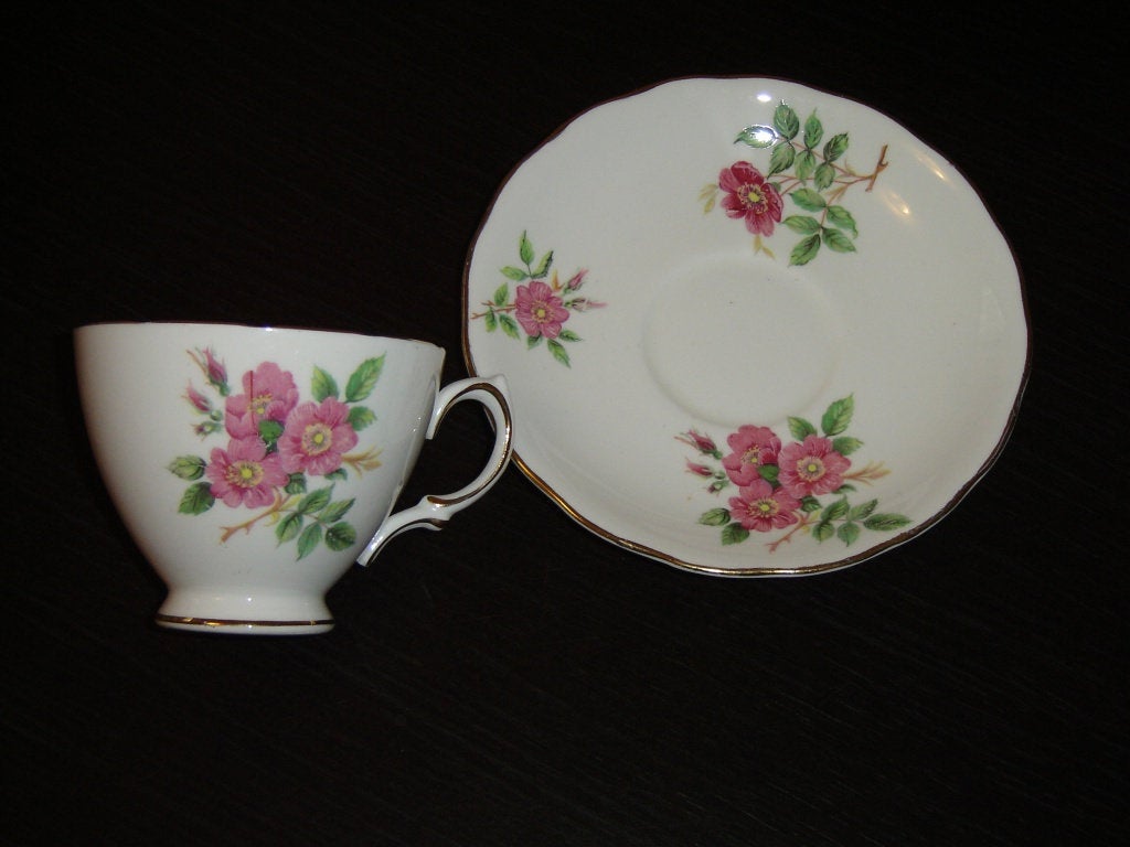 Royal Vale pink flower cup and saucer VGU - Items Tried And True