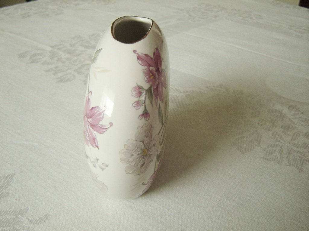 Otagiri Prima pink flower 4 inch vase - Items Tried And True