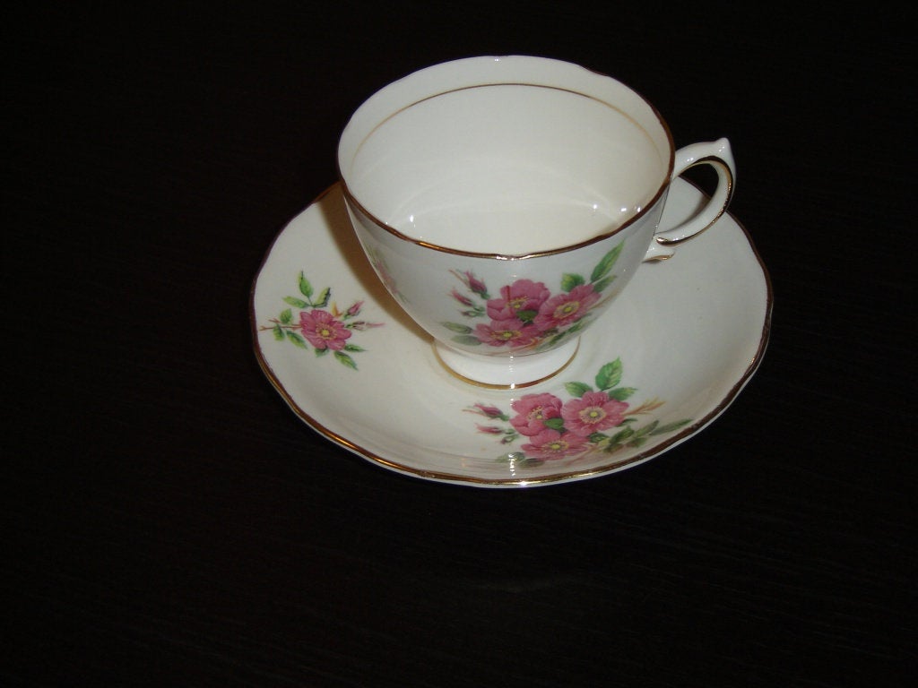 Royal Vale pink flower cup and saucer VGU - Items Tried And True